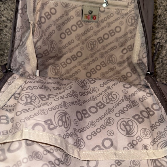 Bobo  Gray Backpack Minimalist Design - Picture 3 of 11